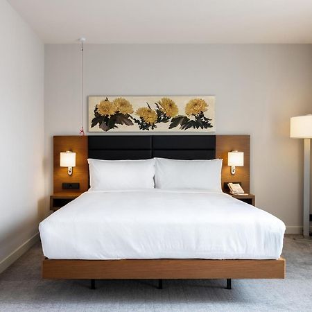 Hilton Garden Inn Tbilisi Chavchavadze Zewnętrze zdjęcie