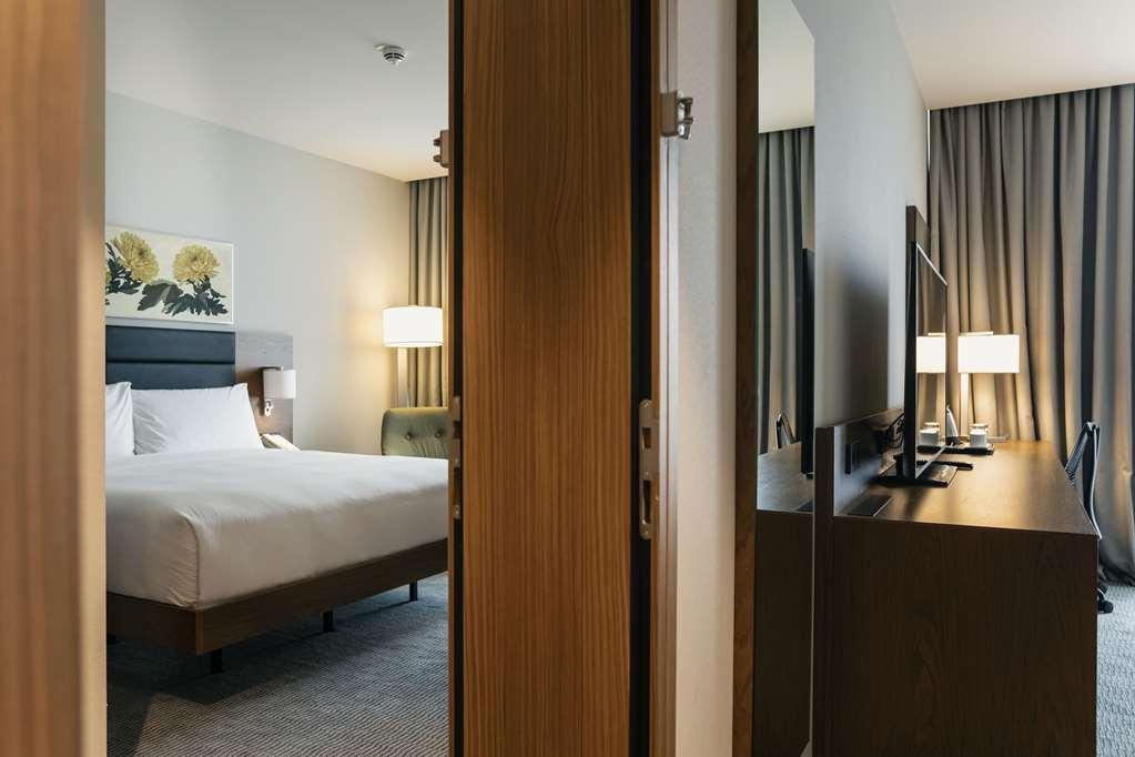 Hilton Garden Inn Tbilisi Chavchavadze Pokój zdjęcie