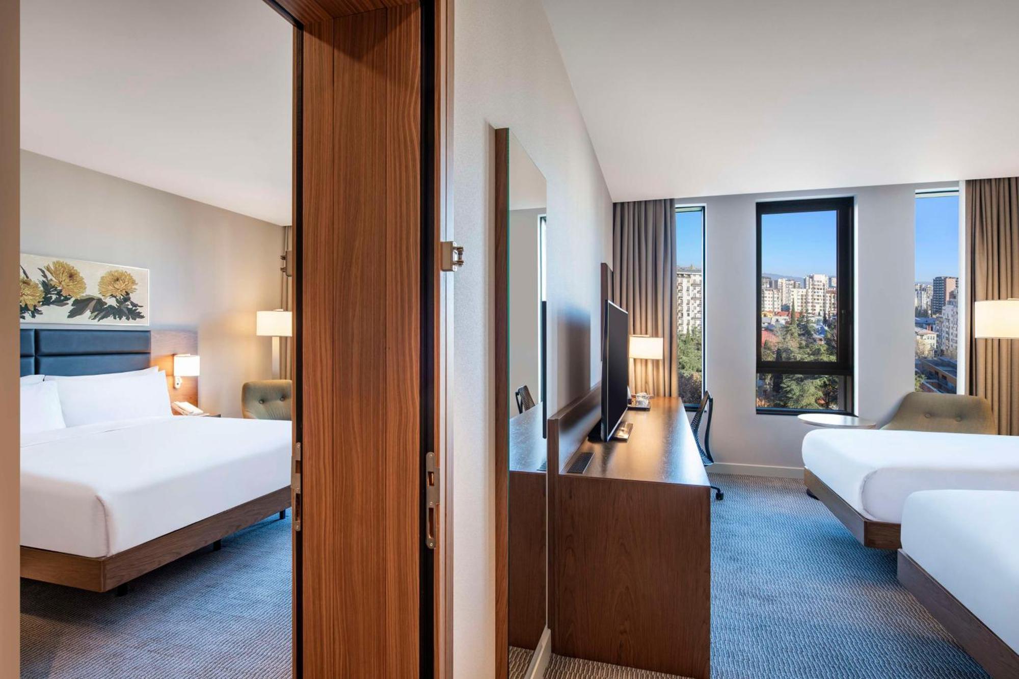 Hilton Garden Inn Tbilisi Chavchavadze Zewnętrze zdjęcie