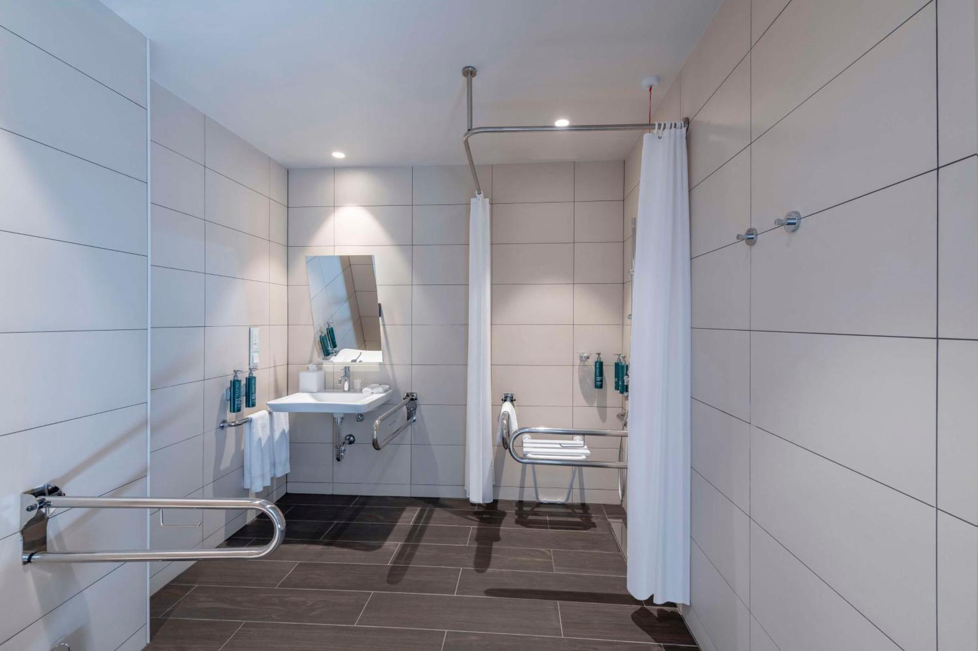 Hilton Garden Inn Tbilisi Chavchavadze Zewnętrze zdjęcie