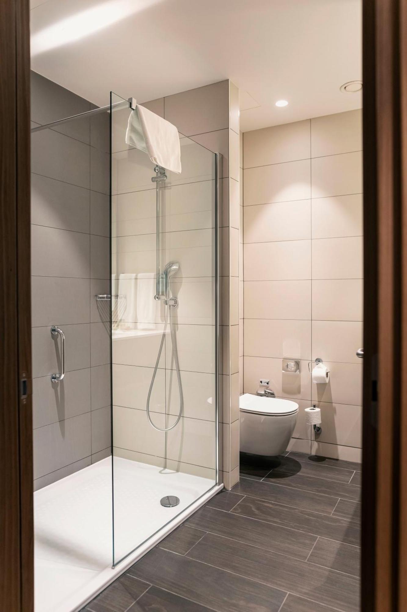 Hilton Garden Inn Tbilisi Chavchavadze Zewnętrze zdjęcie